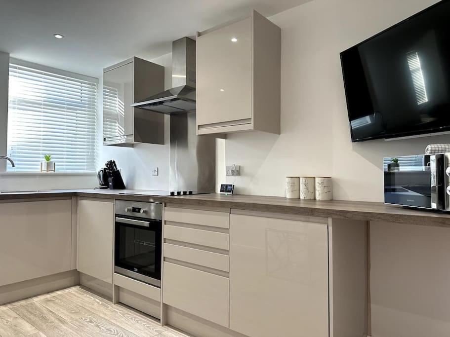 Cosy 1 Bedroom Apartment In Кардифф Экстерьер фото